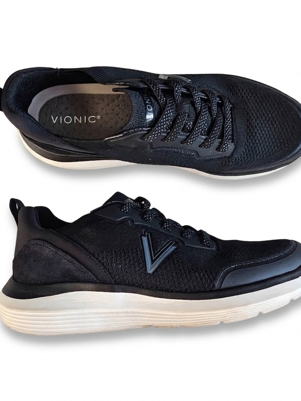 Vionic Women's Black Lightweight Sneakers